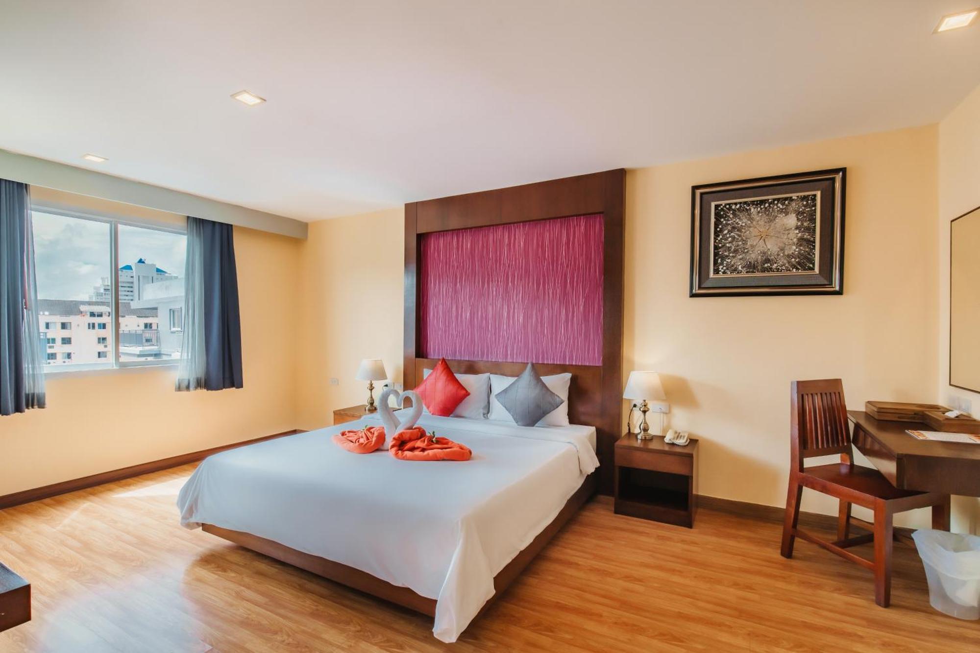 Elite Suites Patong By Bauman Residence Exterior foto